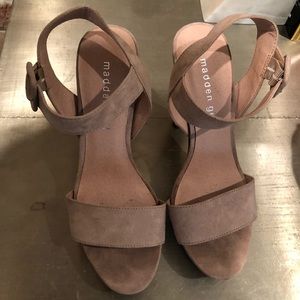 Madden Girl Nude Suede-Like Strappy Heels Size 7
